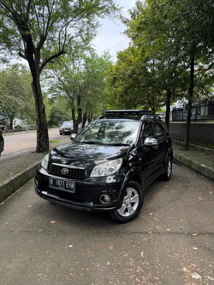 Dijual Toyota Rush S 1.5 MT 2013 Full Original Istimewa