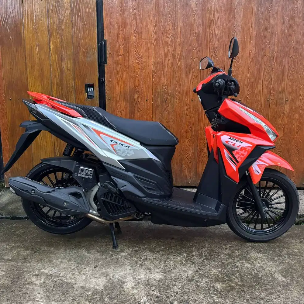 VARIO 150 ESP 2018 SURAT LENGKAP KONDISI GANTENG HARGA TERMURAH