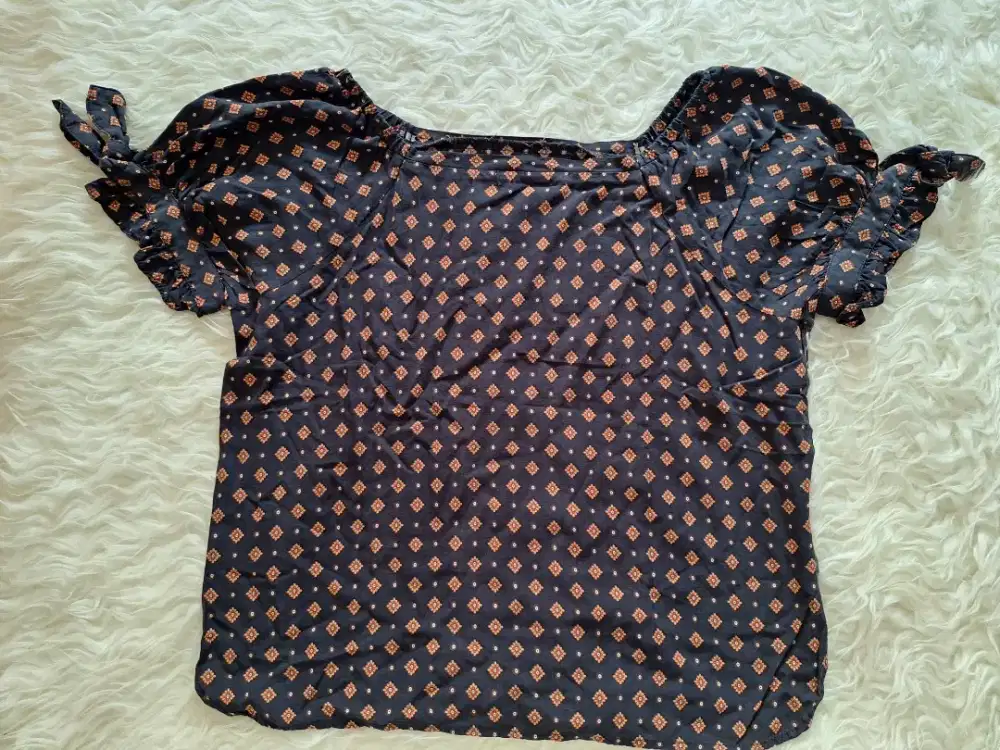 ATASAN WANITA SIZE M