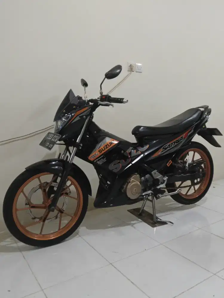 Suzuki satria Fu fighter 150cc 2016 FULL ORISINIL GRESS