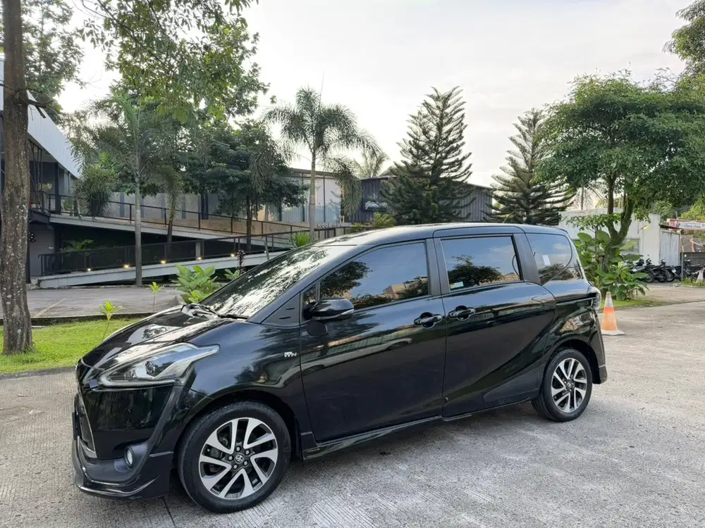 Toyota Sienta 2016 Bensin