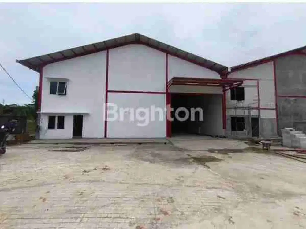 DISEWAKAN BANGUNAN BARU INCLUDE KANTOR PARKIRAN LUAS LOKASI KARIANGAU