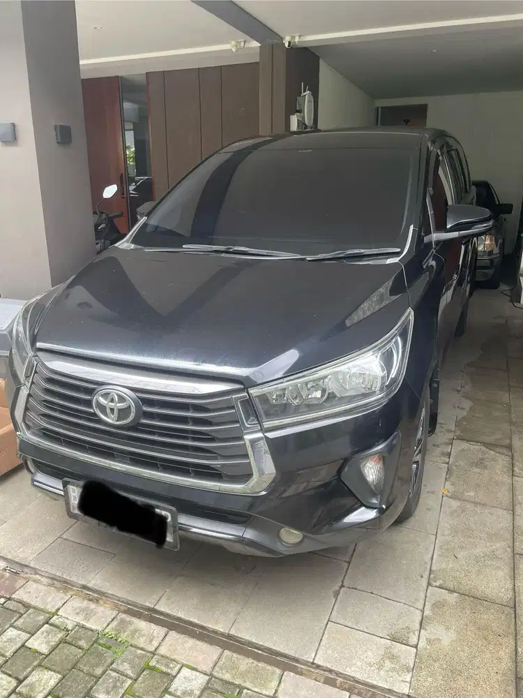 Innova Reborn  G 2.4 At hitam diesel  pakai dari baru , ass all risk