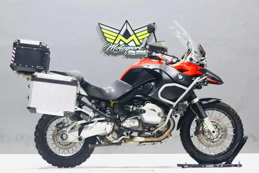 BMW GS K25 R1200 like new mesin sehat sangat nyaman buat turing jauh