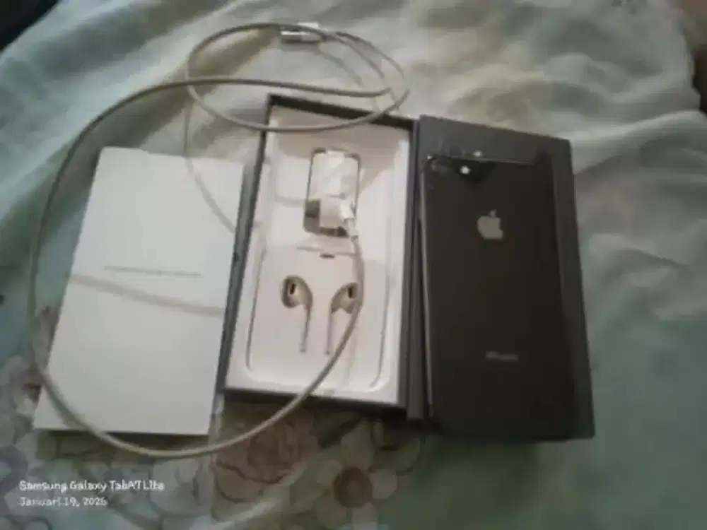 DIJUAL IP 8 256GB FULLSET