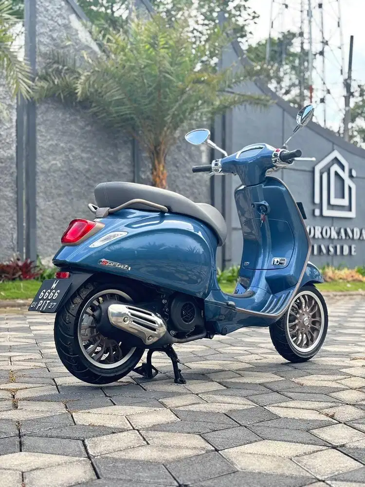 Vespa Sprint S 10 thn Anniversary 2021 Odo 300 Like New Koko Motor