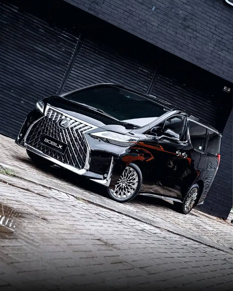 NIK 2021 Lexus LM 350 Black Metallic on Black Interior