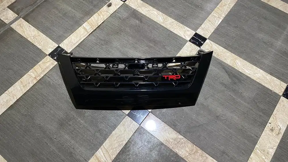 Grill fortuner trd