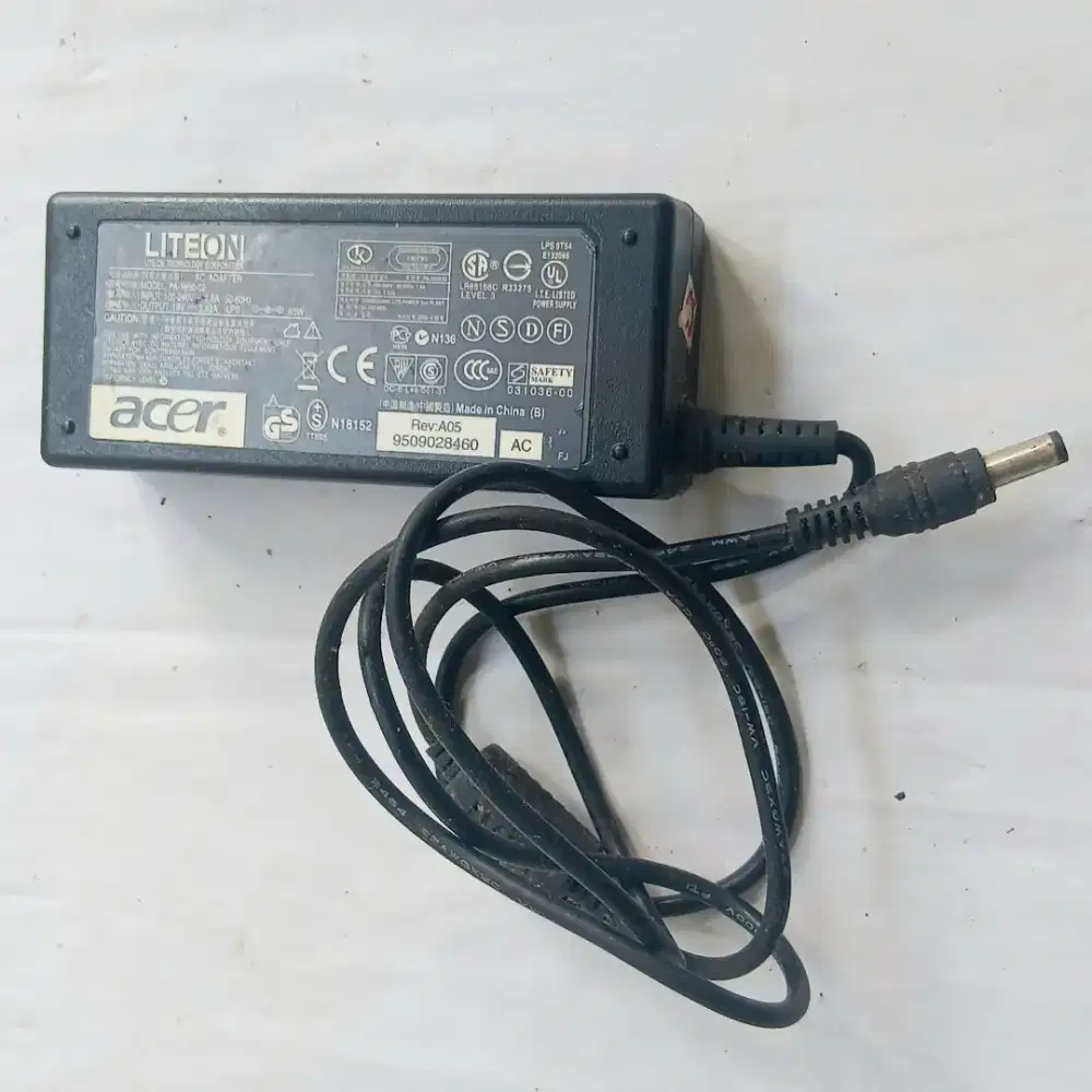 Charger Casan Adaptor Laptop ACER Second