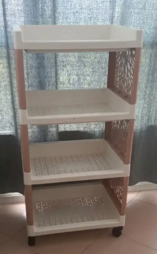 Rak serbaguna 4 susun