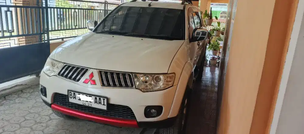 Pajero sport exceed ready tinggal gas