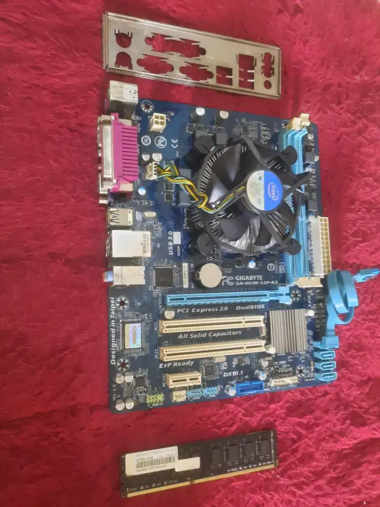 Mobo Gigabayte H61+Intel i3-gen3/Ram8gb Kondisi Notmal Semua Hg Borong
