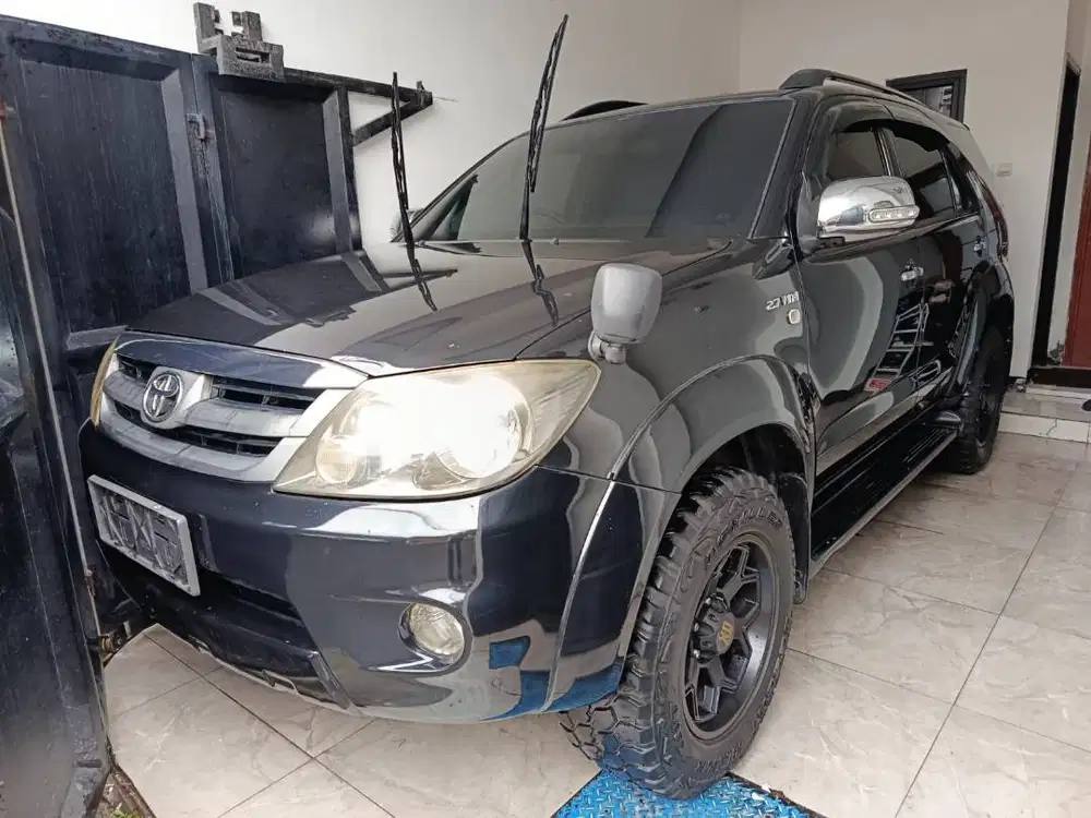 Toyota Fortuner G Luxury 2.7 AT Tahun 2008 - 2009 Good Condition
