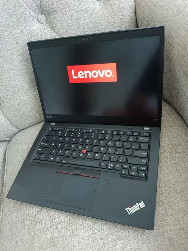Lenovo Thinkpad X390 Core i5 RAM 16GB SSD 512GB