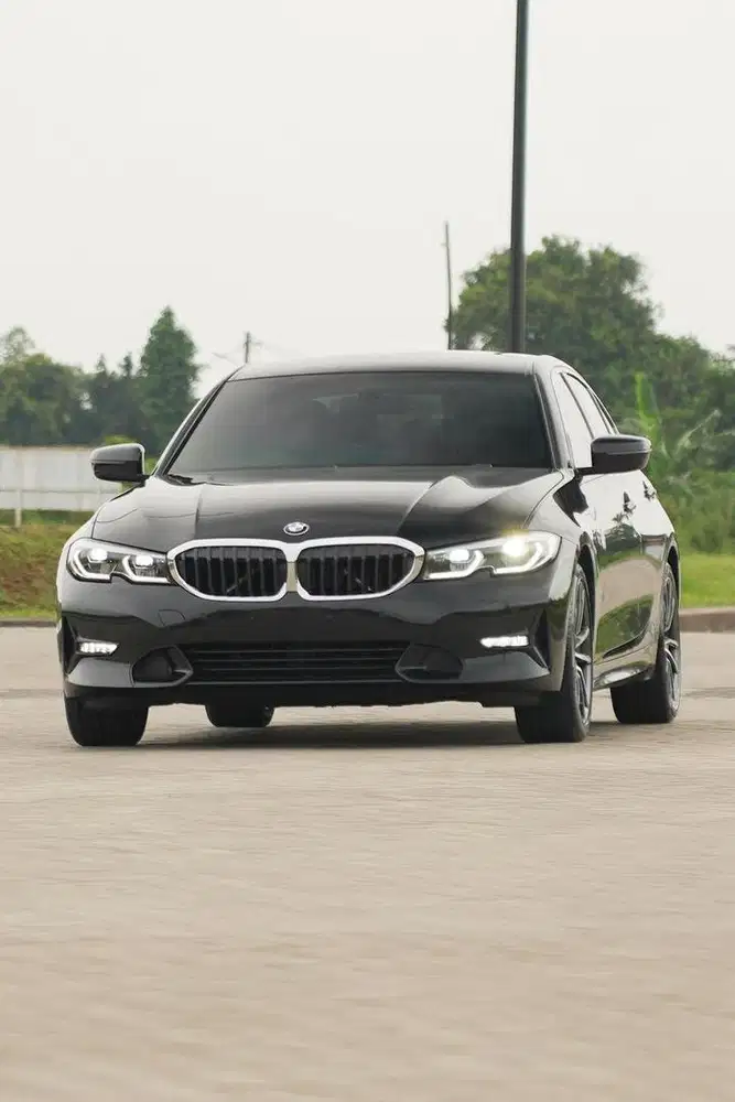 [ Low KM ] BMW 320i Sport 2021 New Model G20 Mercedes W205