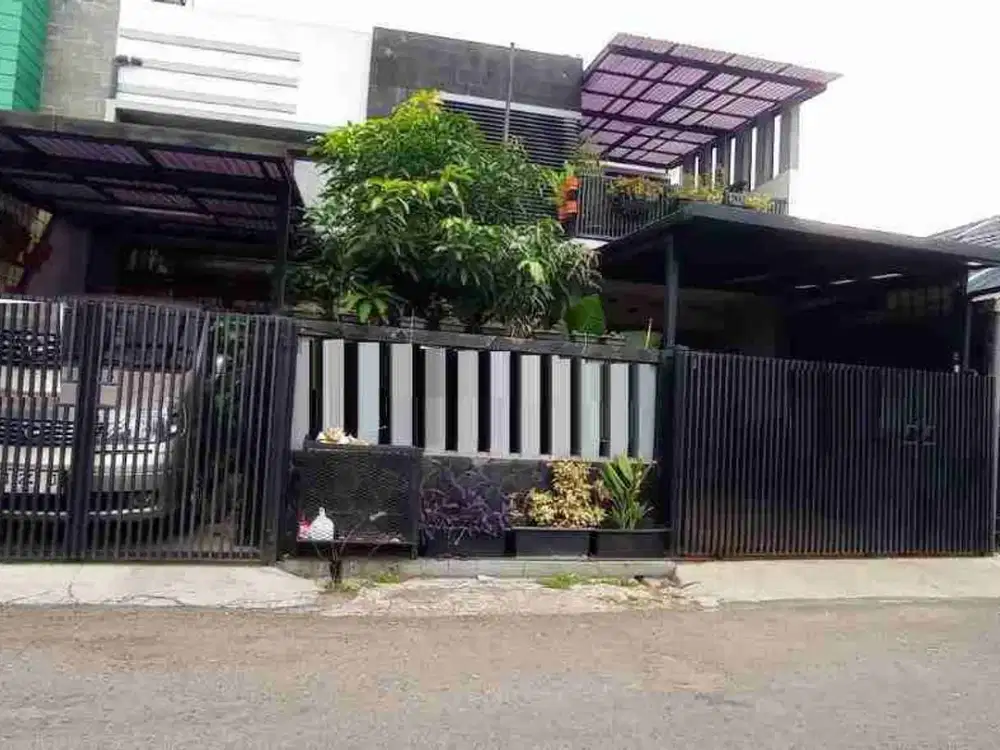 Rumah Asri Lingkungan Nyaman Komplek Cikutra Baru Kota Bandung