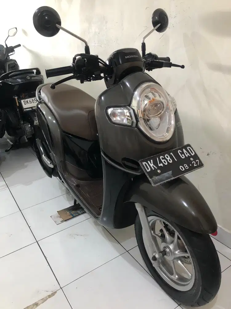 Honda Scoopy Stylish Th.2017 Grey!!