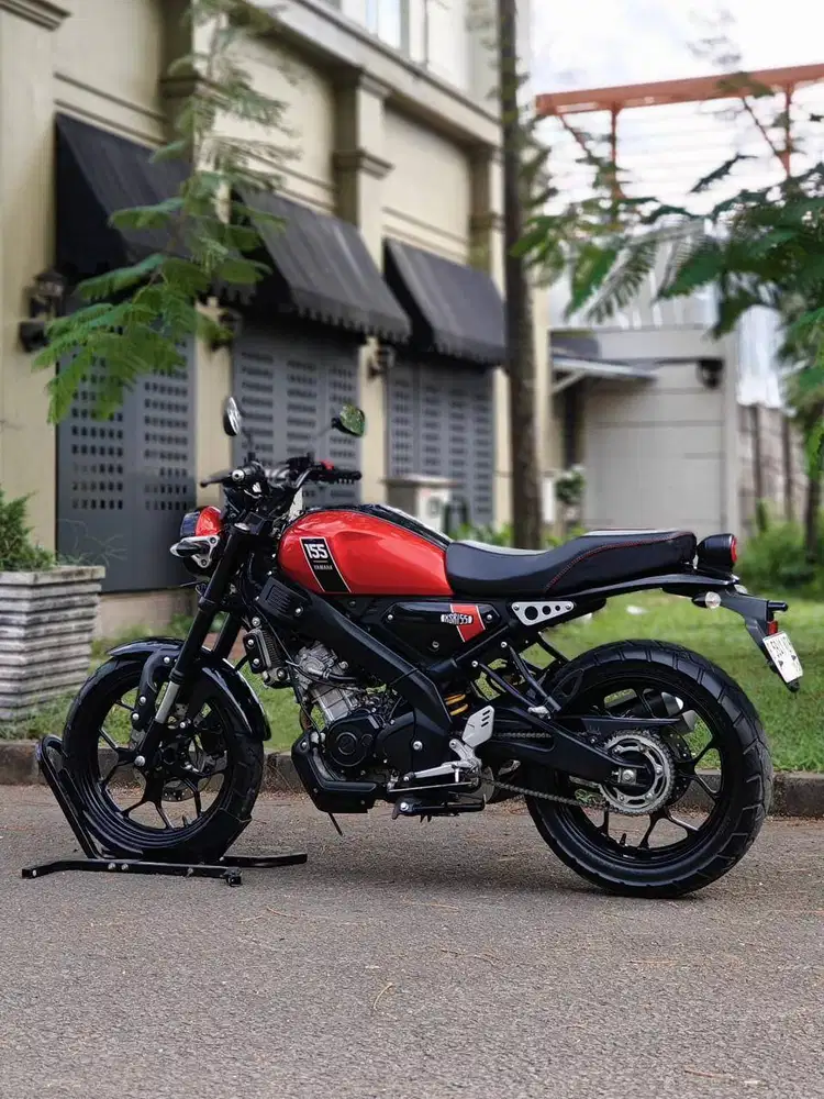 YAMAHA XSR 155 MERAH 2023 KM LOW PAJAK PANJANG SIAP SANTAI