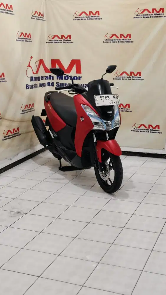 Ready Yamaha grand filano 125 tahun 2023 warna merah glossy