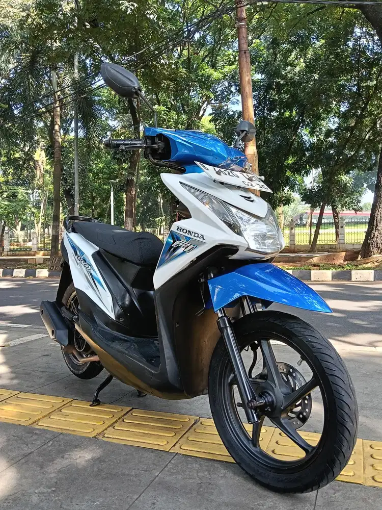 DIJUAL CASH HONDA BEAT ESP CBS FI THN 2015 PAJAK IDUP SIAP PAKAI