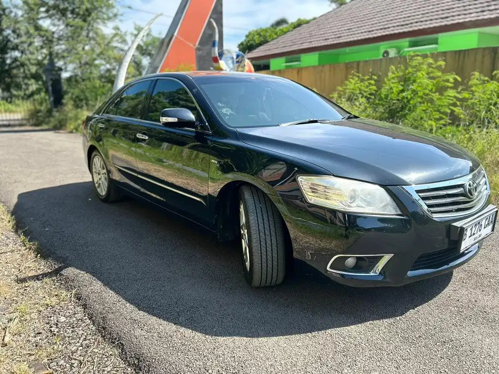 Mobil  sedan camry ganteng