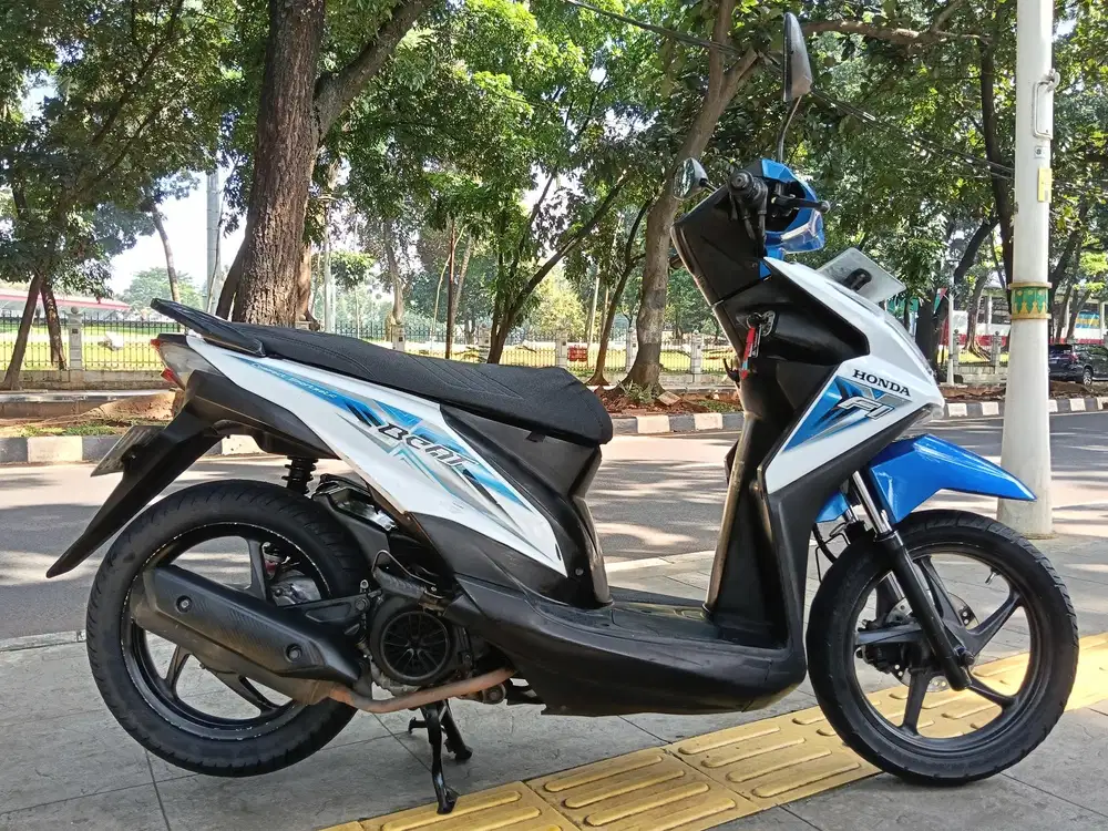DIJUAL CASH HONDA BEAT ESP CBS FI THN 2019 PAJAK IDUP SIAP PAKAI