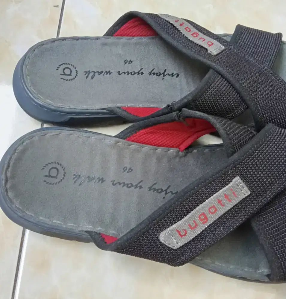 Sendal bugatti size 46 original