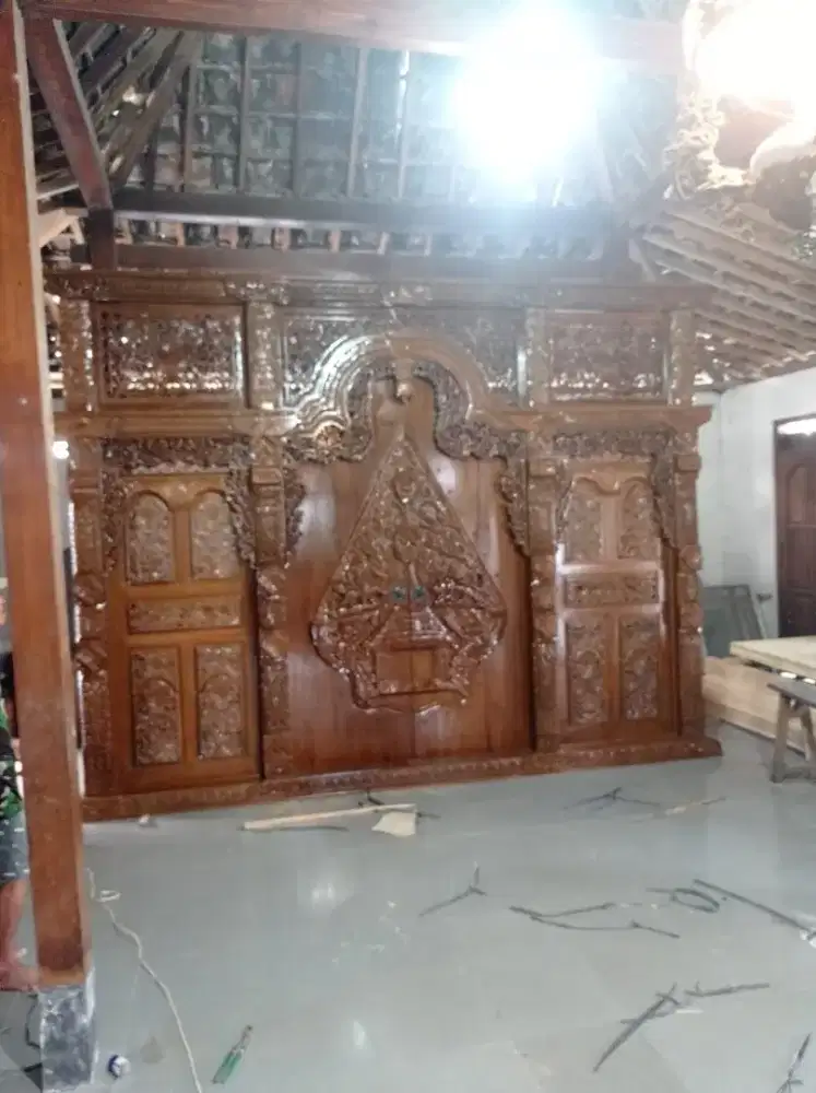 Gebyok pintu ukir lebar 400cm tinggi 300cm