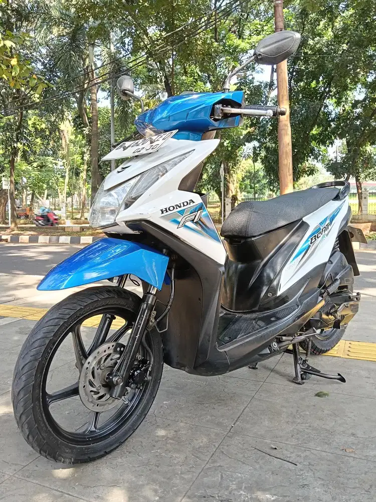 DIJUAL CASH HONDA BEAT ESP CBS FI THN 2015 PAJAK IDUP SIAP PAKAI