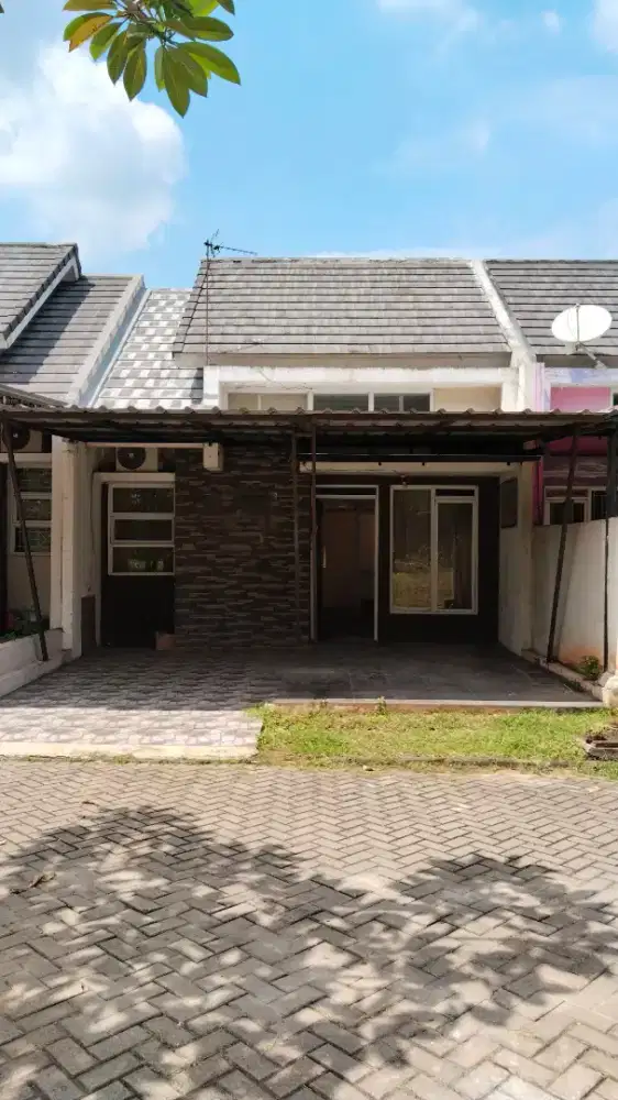 Dijual Rumah Cluster Harga Murah di Metland Transyogi