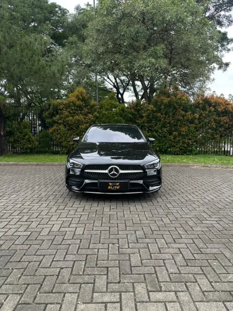 Mercedes Benz CLA 200 AMG 2022