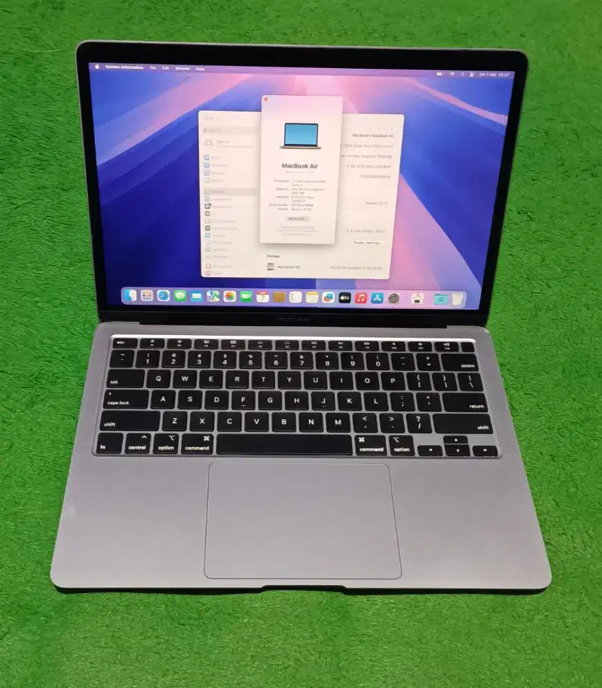 Apple Macbook Air 2020 Intel i3 8/128 Grey Murah