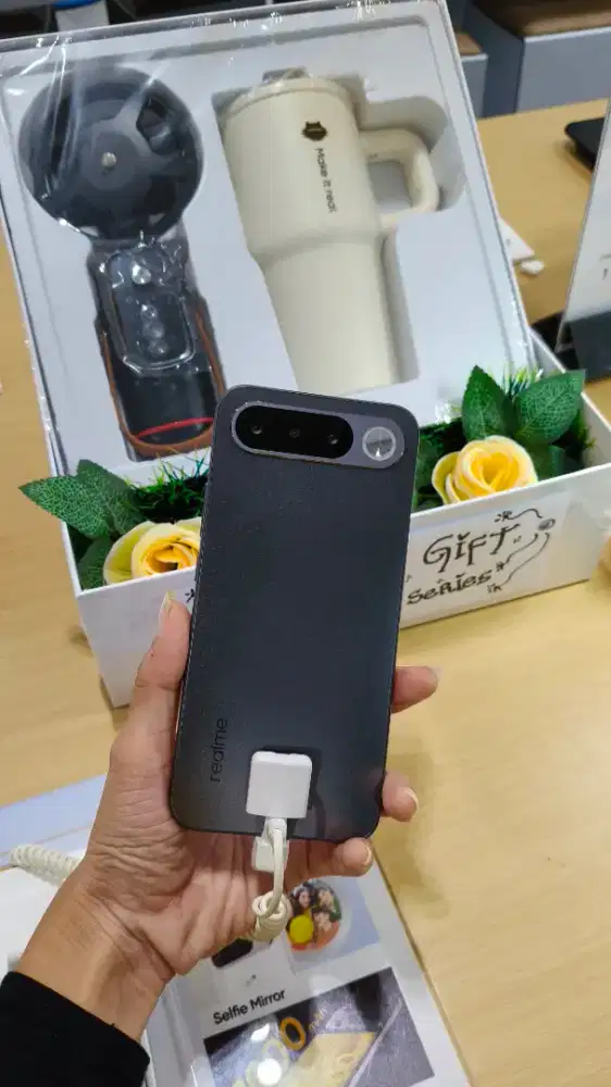 realme 16 ram 12/256