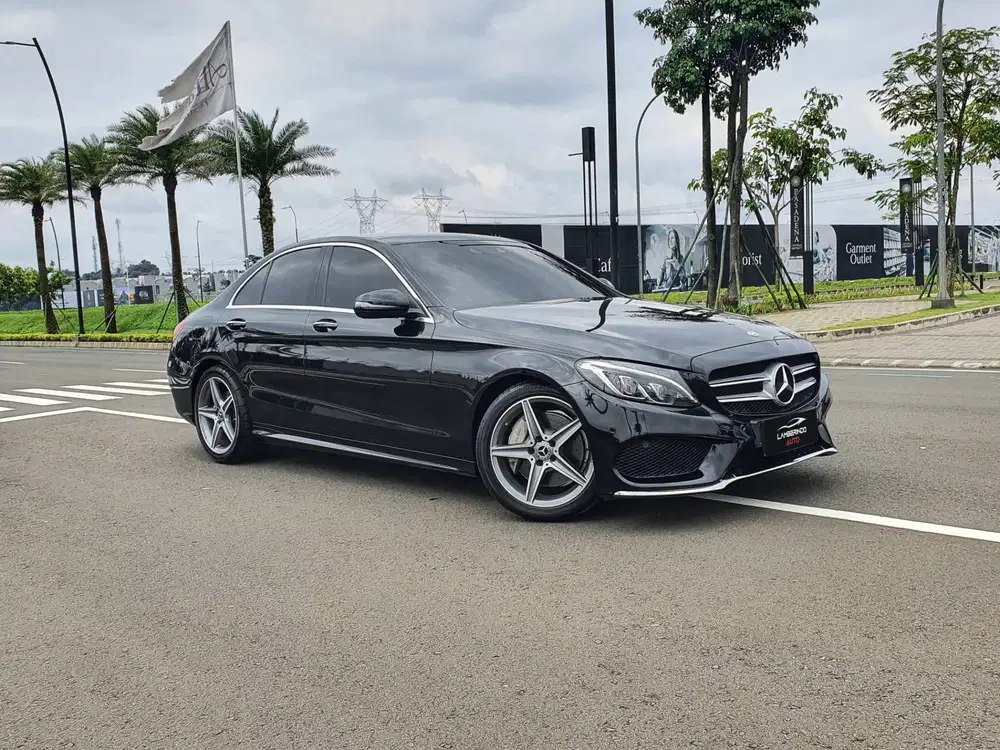 MERCEDES BENZ C300 2.0 AMG LINE FULL SPEC 2018 W205 HITAM FULL OPTION