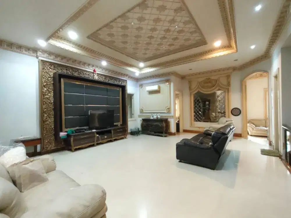 Dijual Rumah Mewah Siap Huni Di Taman Palem Jakarta Barat