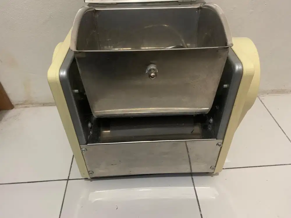 Mixer dough adonan roti cireng dll