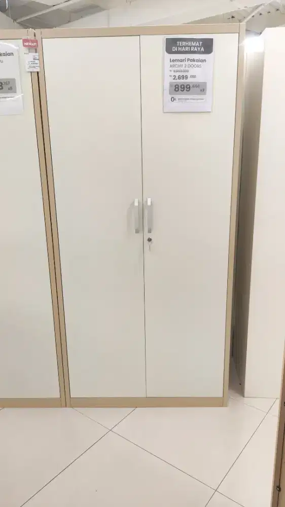 Lemari metal 2 pintu