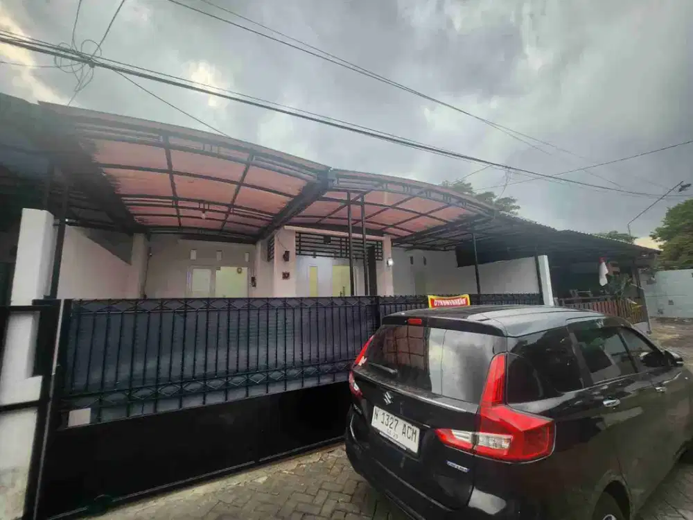 DISEWAKAN RUMAH BAGUS TERAWAT DI PERUMAHAN NYAMAN TENANG AREA TUNGGULWULUNG KOTA MALANG, 8 MENIT KE SUHAT DAN KAMPUS UB POLINEMA.