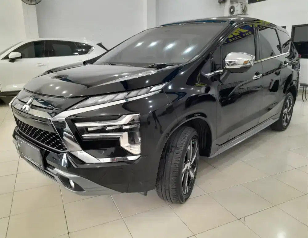 Mitsubishi Xpander Ultimate 2022 Hitam Automatic
