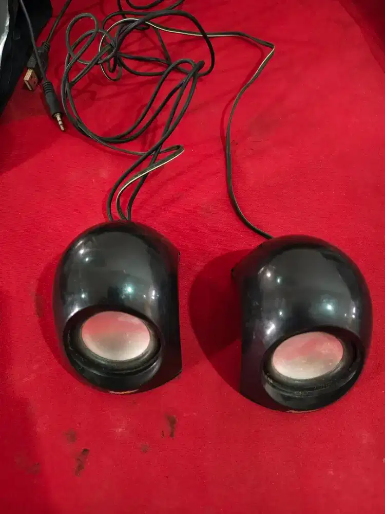 Speaker untuk laptop