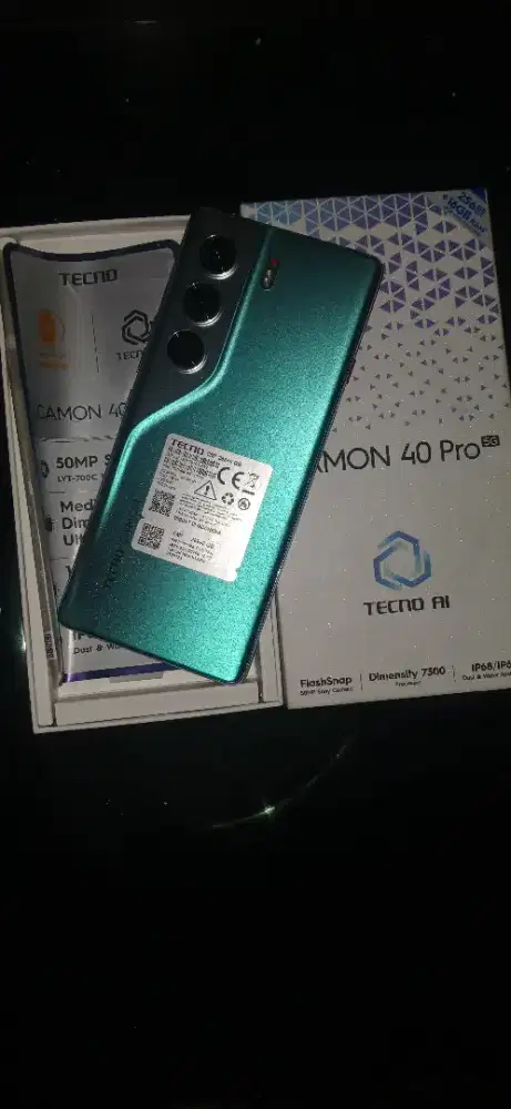 Tecno camon 40 pro 5G 8/256