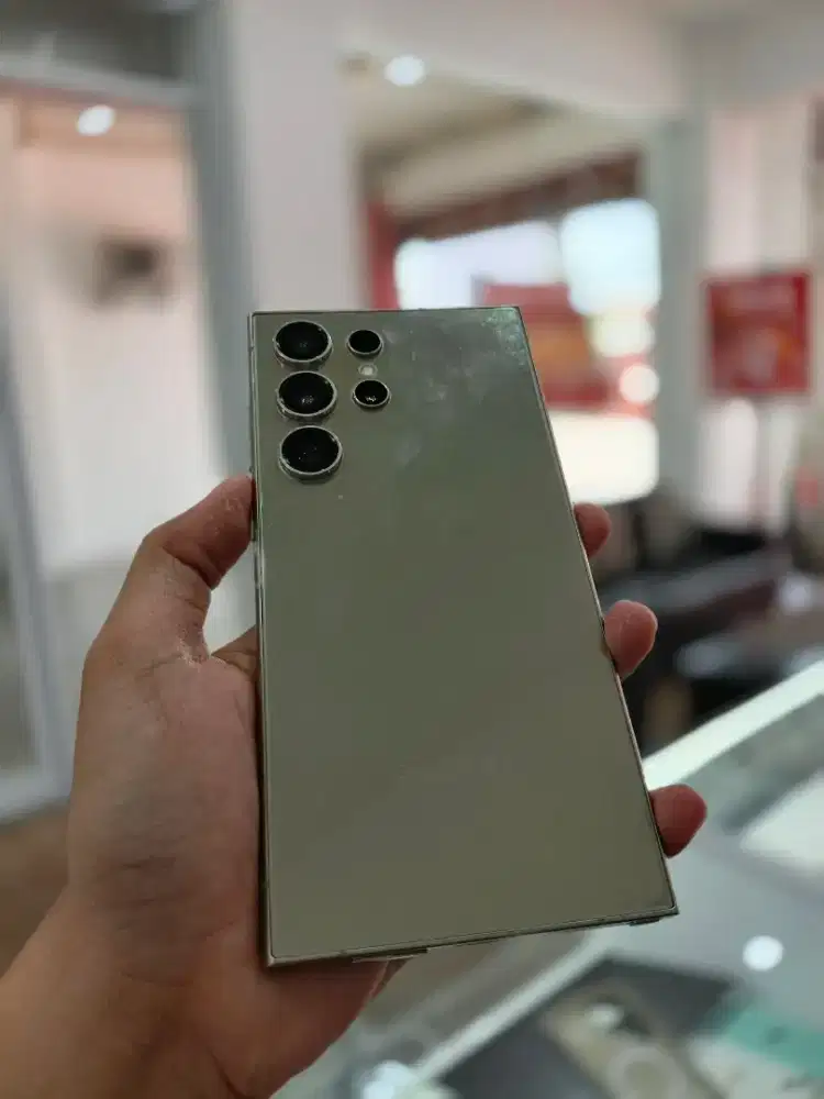 Samsung S24ultra 12/512 GB no minus