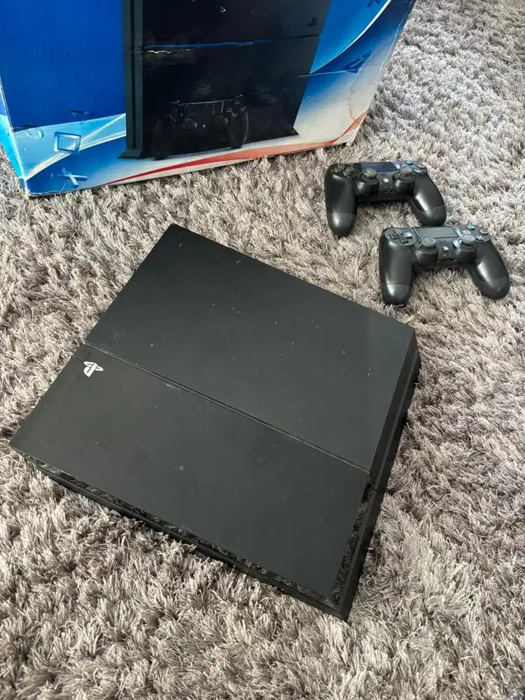 Playstation 4 black 1 Tera 44 game permanen FC 25 Spiderman ps 4 Murah