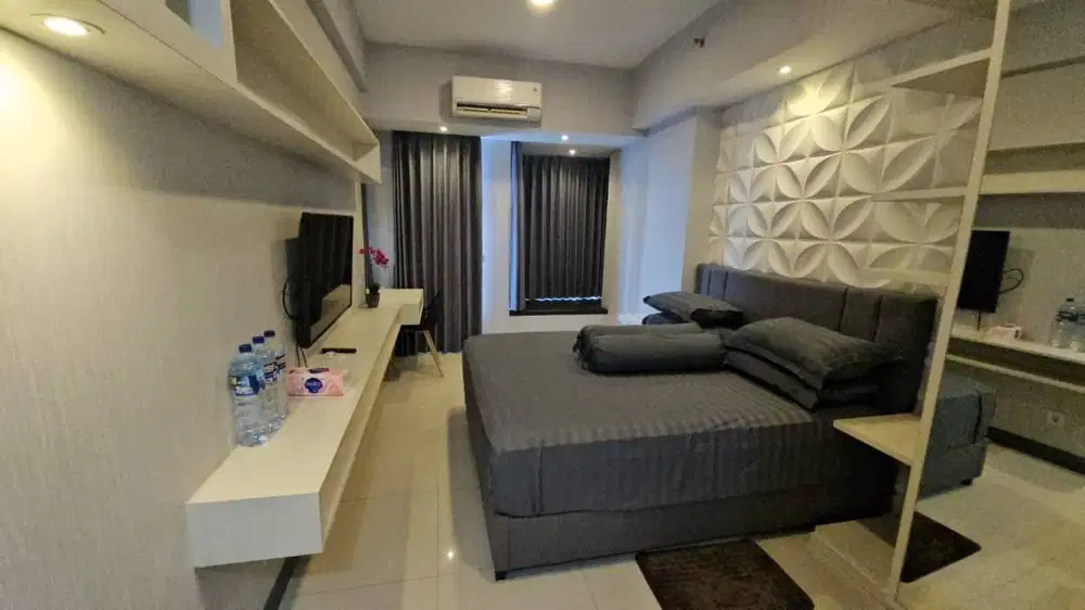 DISEWAKAN APARTEMEN STUDIO BENSON TOWER INTERIOR MINIMALIS LOW FLOOR