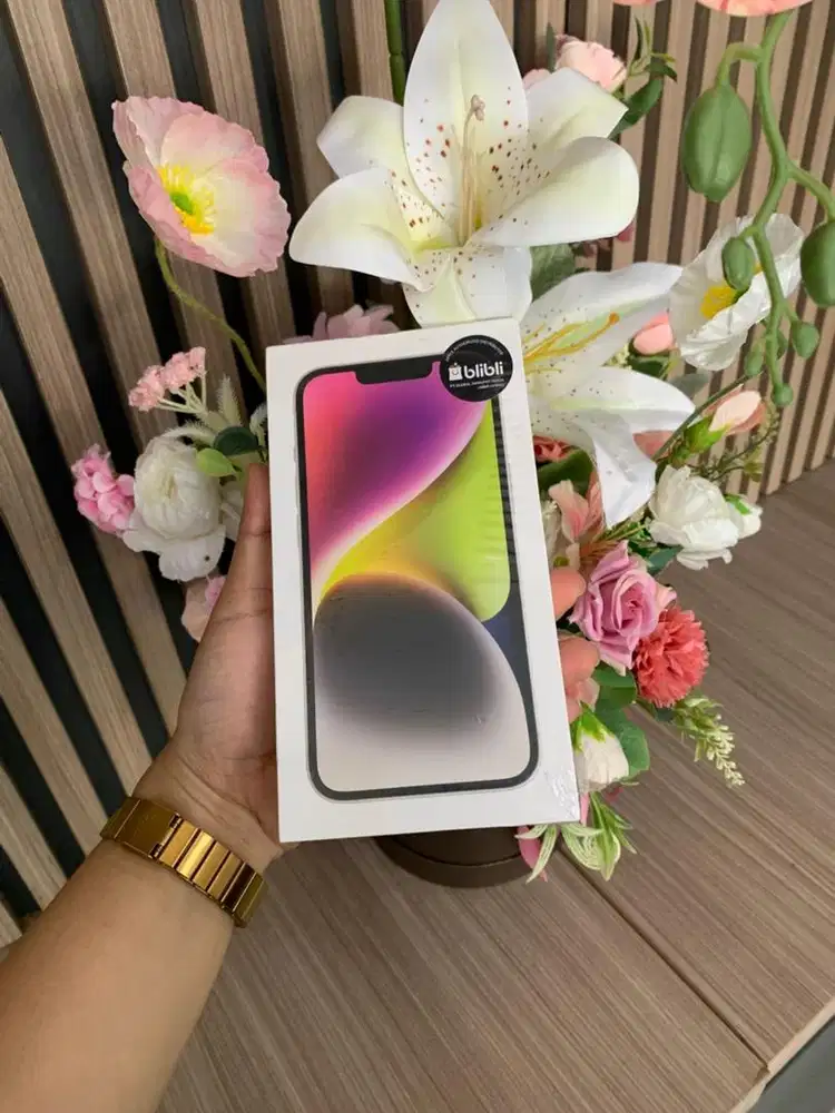 IPHONE 14 128GB BRAND NEW STARLIGHT