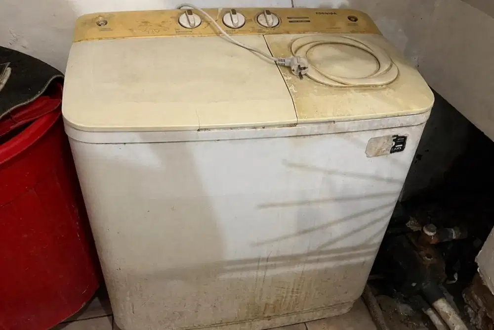 DIJUAL MESIN CUCI 9KG