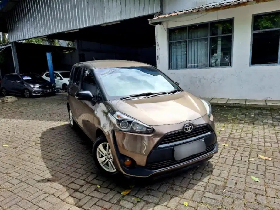 [OLXmobbi] PAJAK PANJANG - TOYOTA SIENTA 1.5 E MATIC 2017