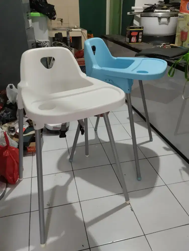 Jual kursi makan bayi 2 unit