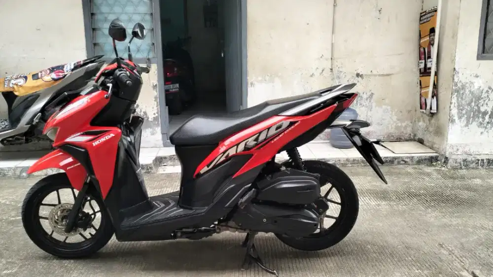 HONDA VARIO 125  TH 2021 MULUS PAJAK HIDUP PANJANAG