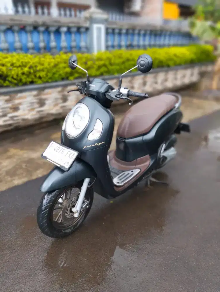 Honda Scoopy Prestige 2024 akhir Hitam gress